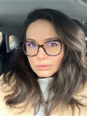 Meet your Posher, Ami